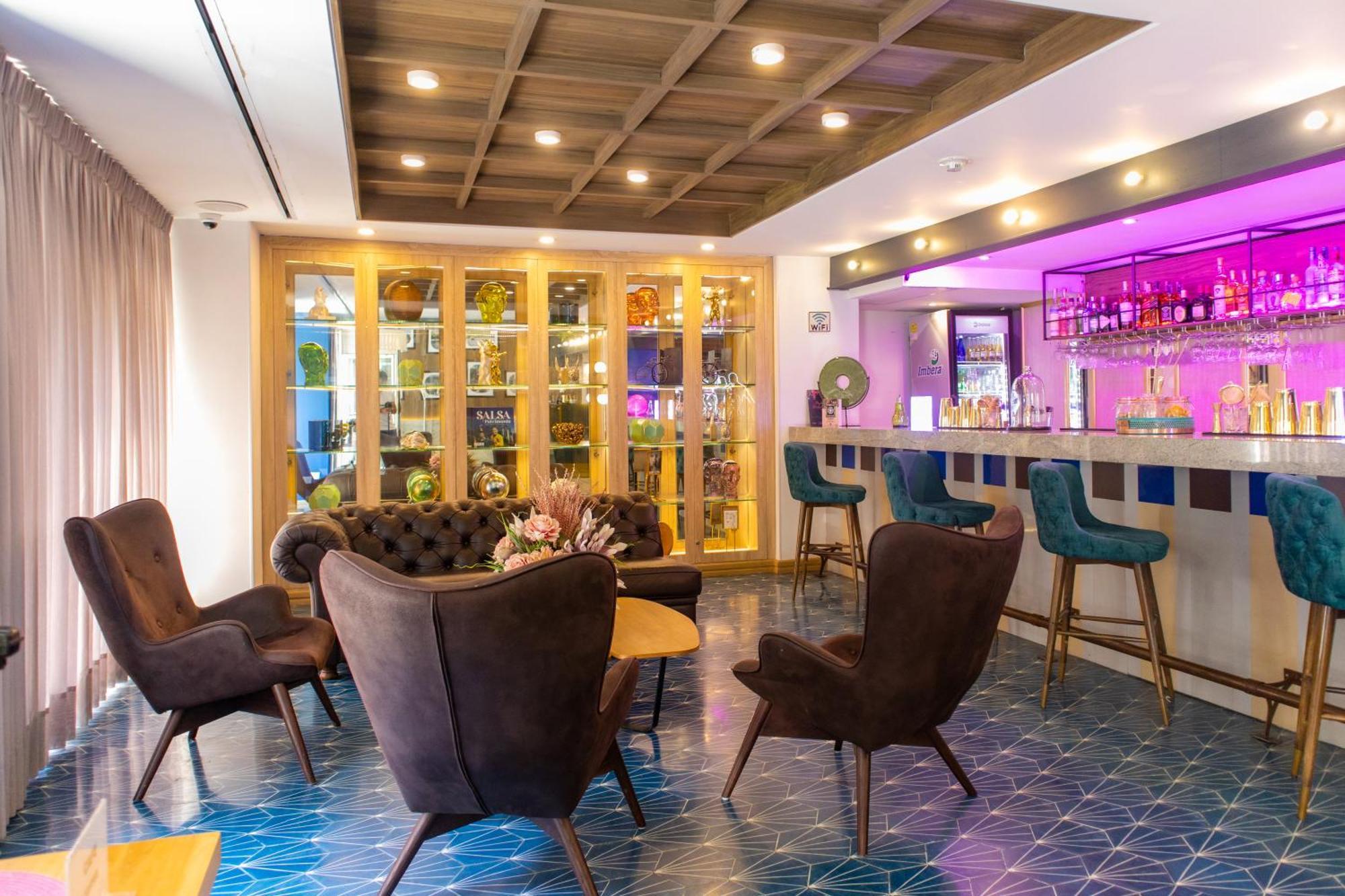 ホテル Faranda Collection Cali, A Member Of Radisson Individuals エクステリア 写真